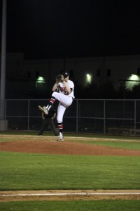 Senior pitcher Jensen Elliott focuses on blocking out critics when he pitches, like in this game on March 17. Photo by Mallorie Munoz.